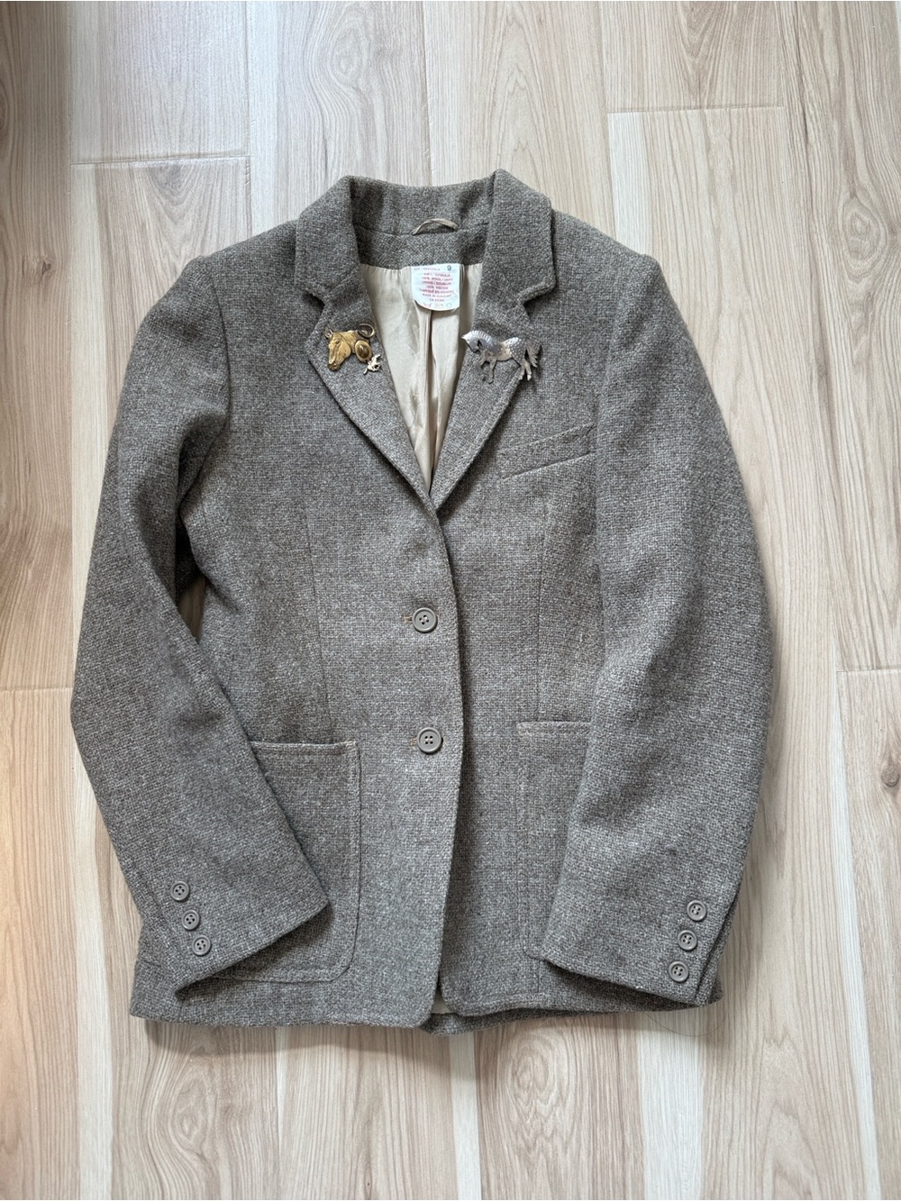 100% wool tweed vintage hunt coat